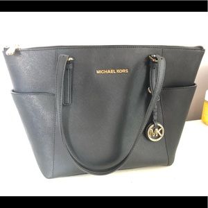 MICHEAL KORS Black Tote Shoulder Bag